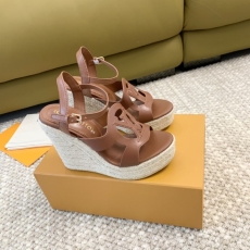 Louis Vuitton Sandals